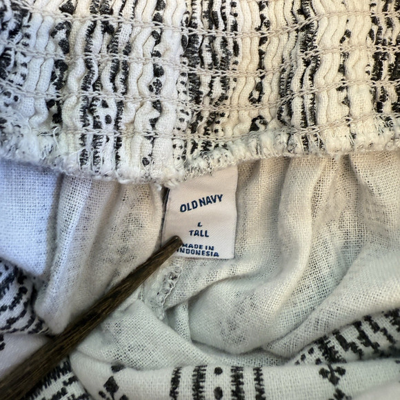 Old Navy Linen Cami Jumpsuit Womens Size L Tall White Stripe Smocked Beachy - Picture 5 of 9